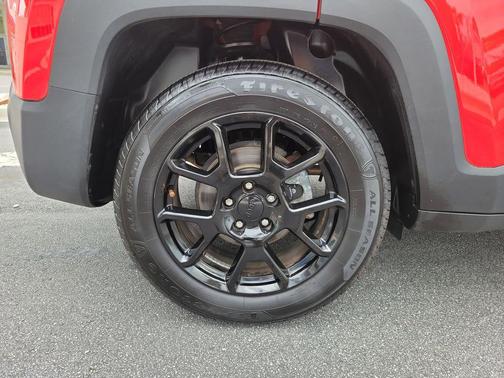 Colorado Red Clearcoat 2019 Jeep Renegade Latitude