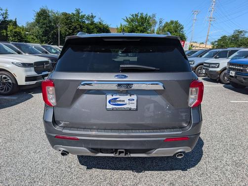 Carbonized Gray Metallic 2022 Ford Explorer Limited