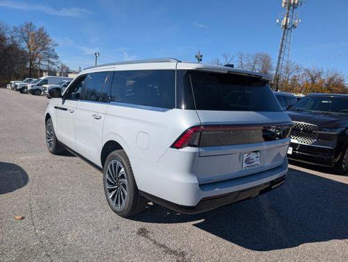 2025 Lincoln Navigator Black Label