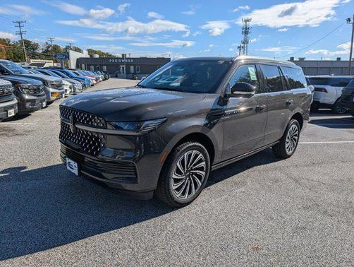 2025 Lincoln Navigator Black Label
