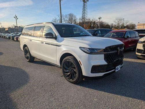 2025 Lincoln Navigator Reserve