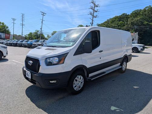 Oxford White 2024 Ford Transit-250 Base