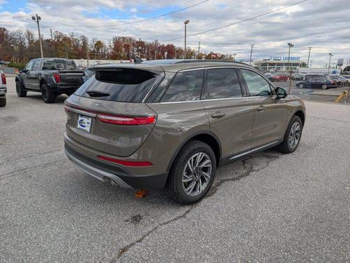 2026 Lincoln Corsair Premiere