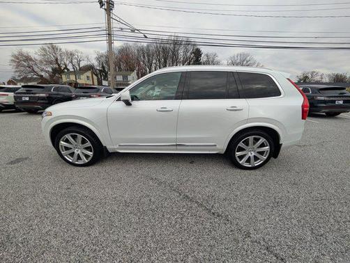 2018 Volvo XC90 T6 Inscription