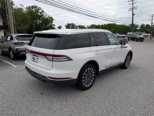 Pristine White Metallic Tri-Coat 2023 Lincoln Aviator Reserve AWD