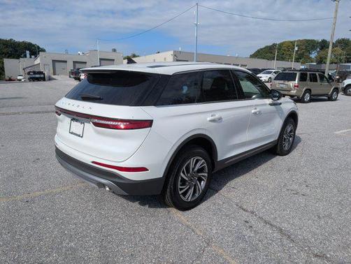 2025 Lincoln Corsair Premiere