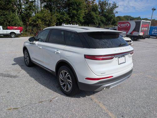 2025 Lincoln Corsair Premiere