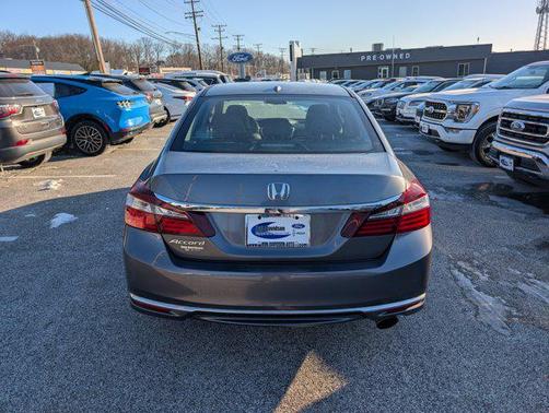 2017 Honda Accord EX-L w/Navigation & Honda Sensing