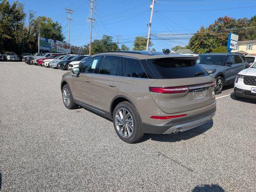 2026 Lincoln Corsair Premiere