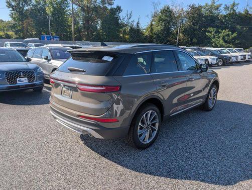 2026 Lincoln Corsair Premiere