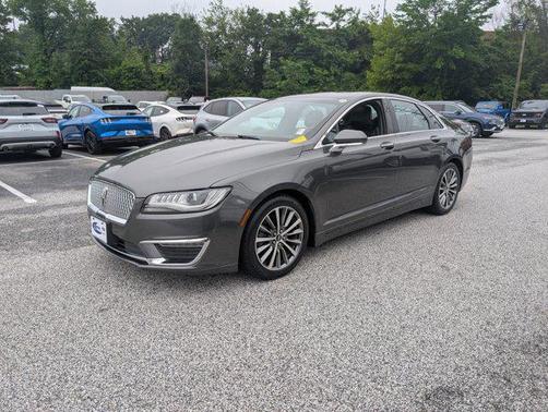 2018 Lincoln MKZ Select