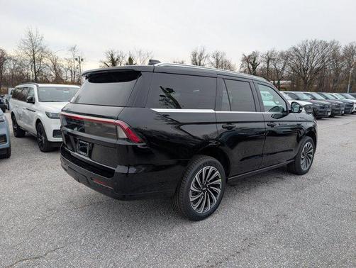 2025 Lincoln Navigator Black Label