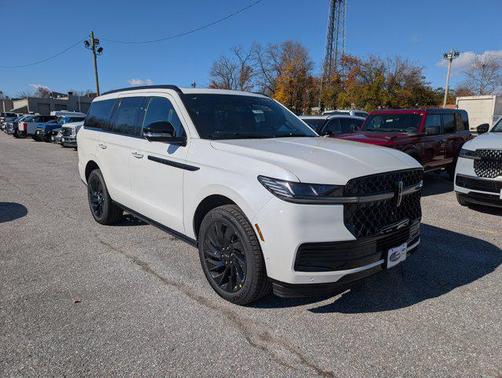2025 Lincoln Navigator Reserve