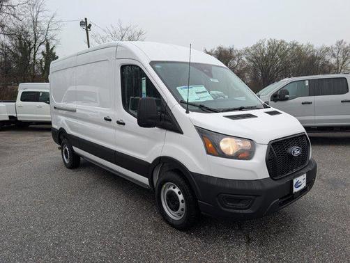 Oxford White 2026 Ford Transit-250 Base