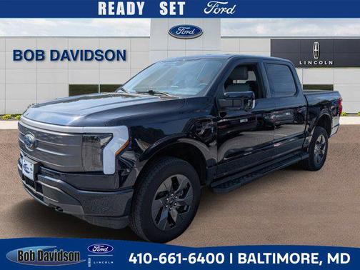 2023 Ford F-150 Lightning LARIAT