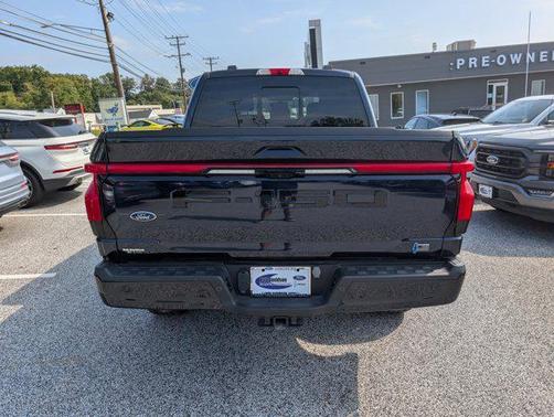 2023 Ford F-150 Lightning LARIAT