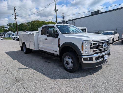 Oxford White 2026 Ford F-450 XL