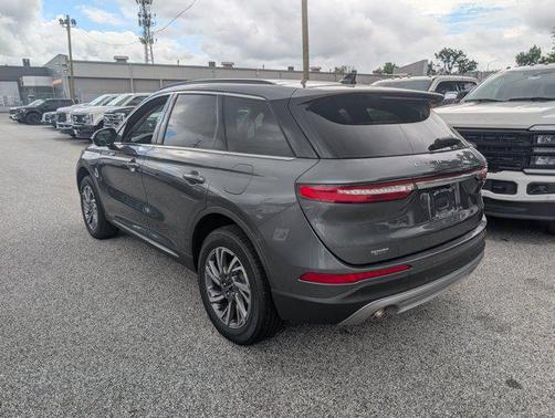 2025 Lincoln Corsair Premiere