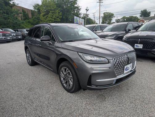 2025 Lincoln Corsair Premiere