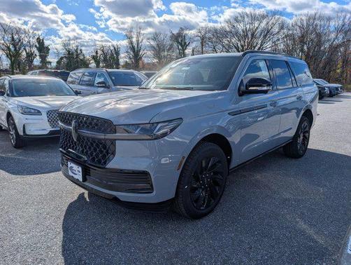 2025 Lincoln Navigator Reserve