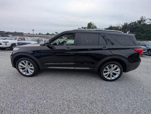 2022 Ford Explorer Platinum