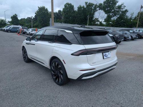 2025 Lincoln Nautilus Black Label