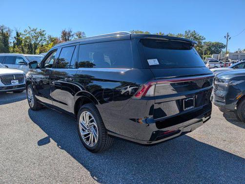 2025 Lincoln Navigator Reserve