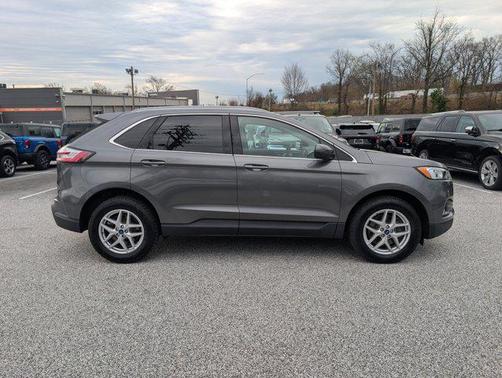 Carbonized Gray Metallic 2022 Ford Edge SEL