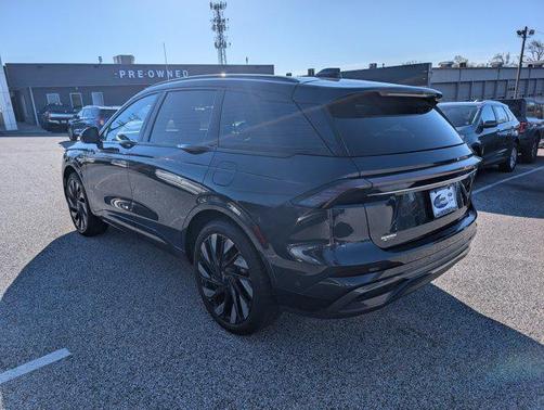 Blue Panther Metallic Clearcoat 2024 Lincoln Nautilus Reserve