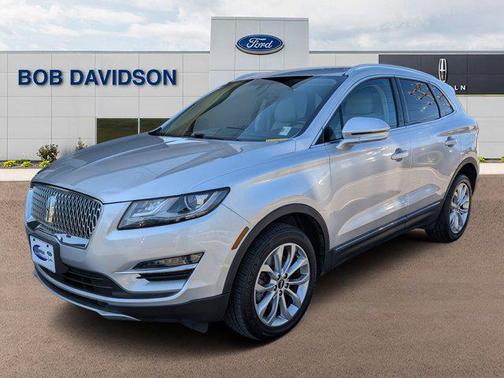 Ingot Silver Metallic 2019 Lincoln MKC Select