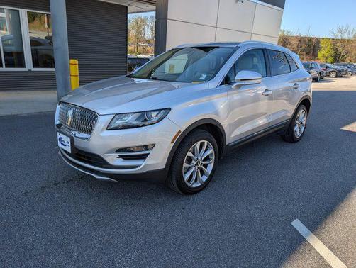 Ingot Silver Metallic 2019 Lincoln MKC Select