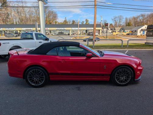 2013 Ford Shelby GT500 Base