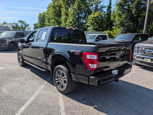 Agate Black Metallic 2023 Ford F-150 XL
