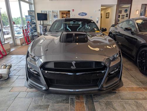 Carbonized Gray Metallic 2021 Ford Shelby GT500 Base
