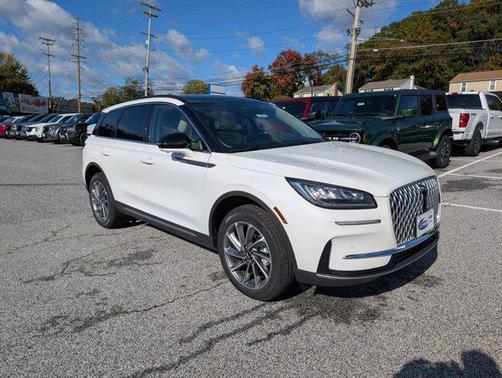 2026 Lincoln Corsair Premiere