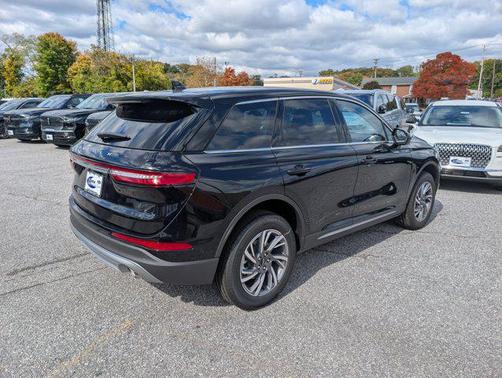 2025 Lincoln Corsair Premiere