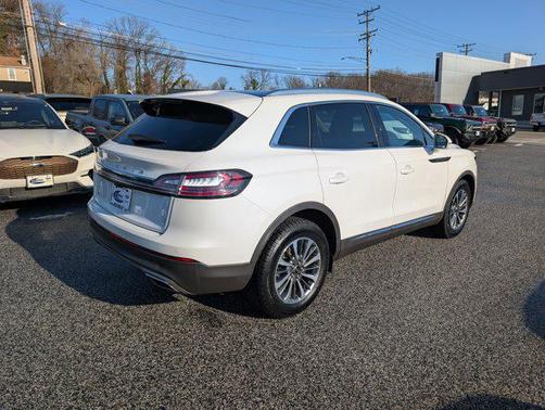 2021 Lincoln Nautilus Reserve