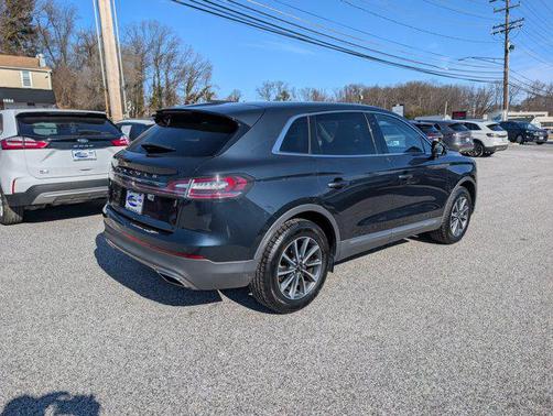 2022 Lincoln Nautilus Standard
