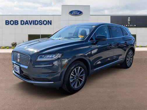 2022 Lincoln Nautilus Standard