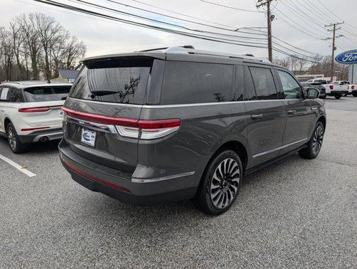 2023 Lincoln Navigator Black Label