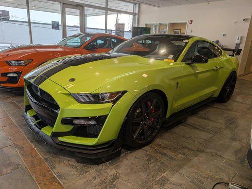 2020 Ford Shelby GT500 Base