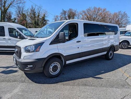 2025 Ford Transit-350 XL