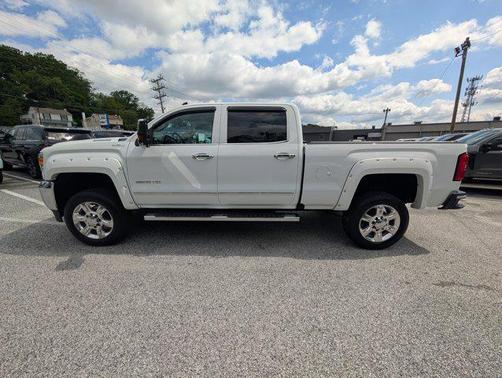 Summit White 2019 GMC Sierra 2500 SLT