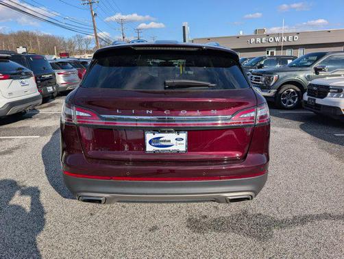 2022 Lincoln Nautilus Reserve