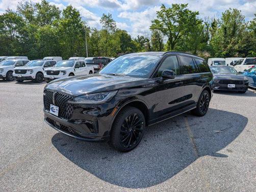 Infinite Black Metallic Clearcoat 2026 Lincoln Aviator Reserve AWD