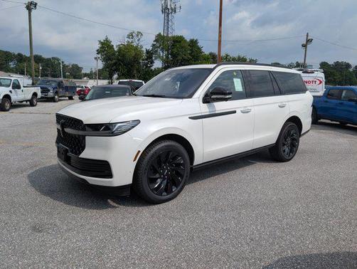 2025 Lincoln Navigator Reserve