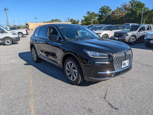 2025 Lincoln Corsair Premiere