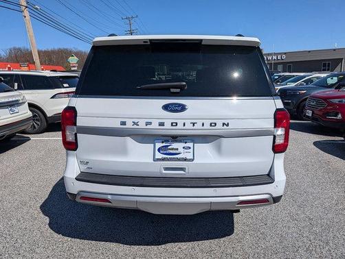 2024 Ford Expedition XLT