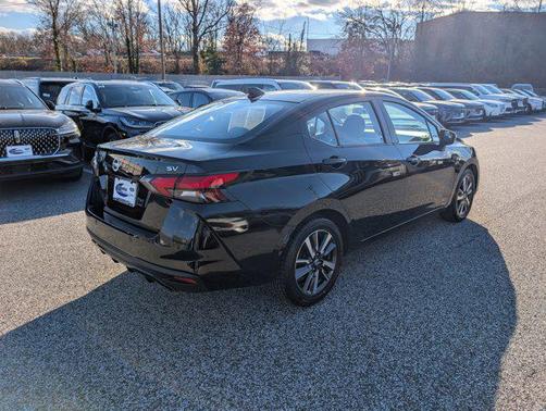 2021 Nissan Versa 1.6 SV