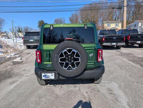 2025 Ford Bronco Outer Banks